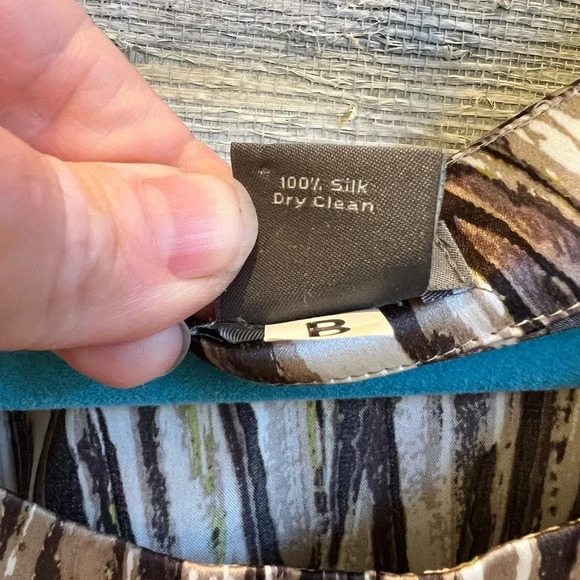 Ann Taylor mp brown white green sleeveless silk top high neck medium petite - Picture 6 of 9